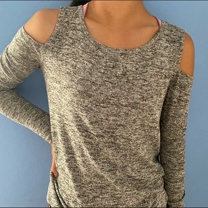 Hollister Cold Shoulder Long sleeve